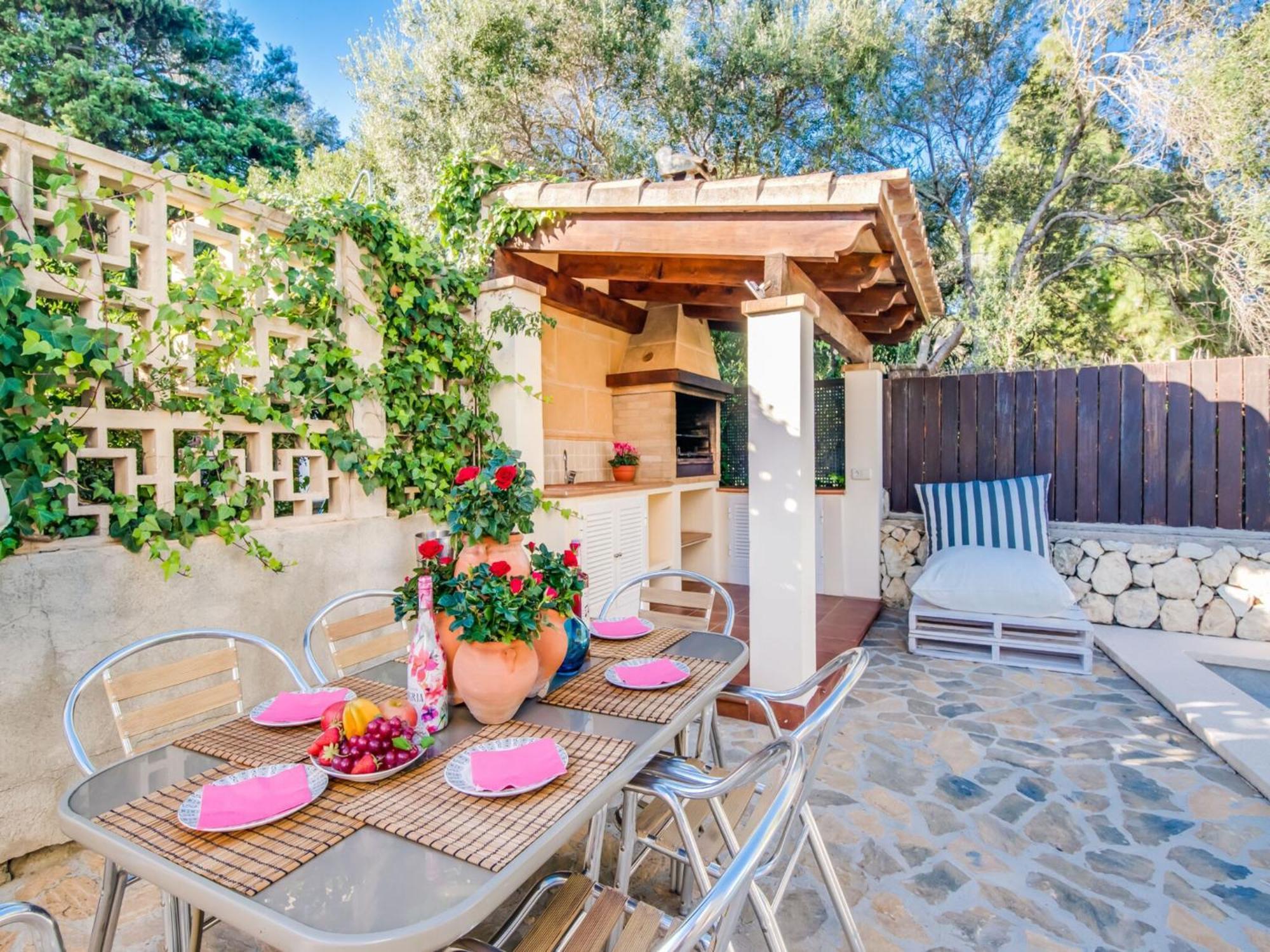 House With Pool Near The